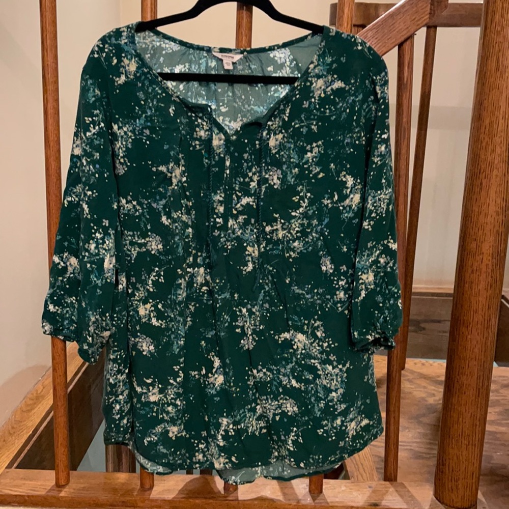 Sonoma women’s top. Size 3x. 3/4 length sleeves.